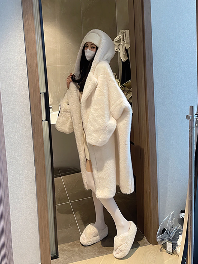 Fashion Winter High Quality Long Oversized White Thick Warm Coat Women with Hood Loose Casual Korean Long Faux Fur Coat