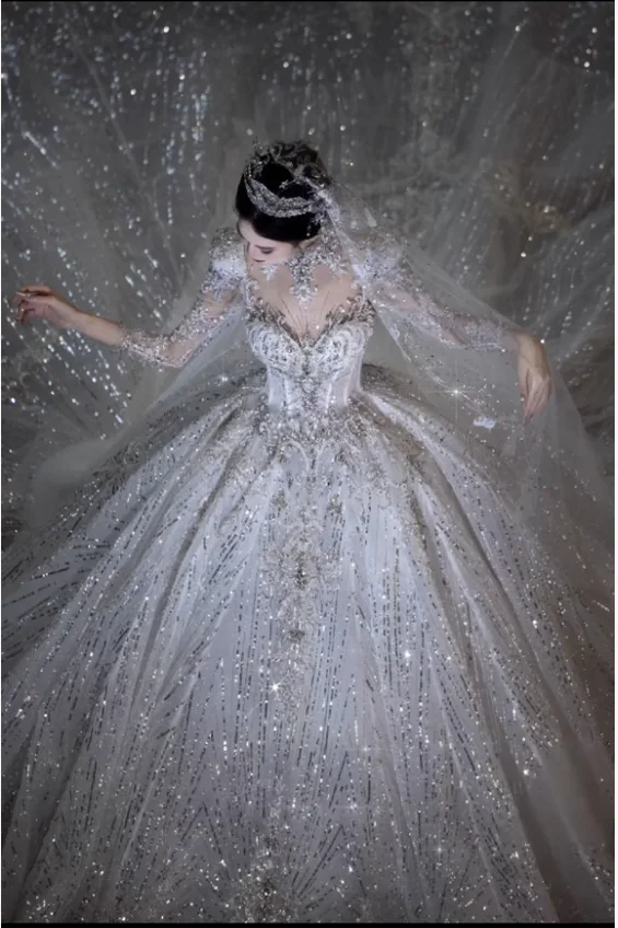 Luxurious Sparkling Lace Crystal Bead Decoration Wedding Dress Sexy High Collar Long Sleeve Auditorium Bridal Dress Customized
