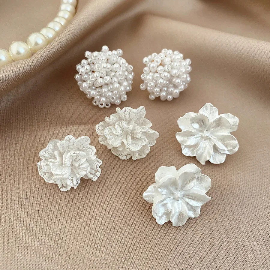 Women's 16 Pieces Imitation Pearl Stud Earrings Set, Elegant Gift