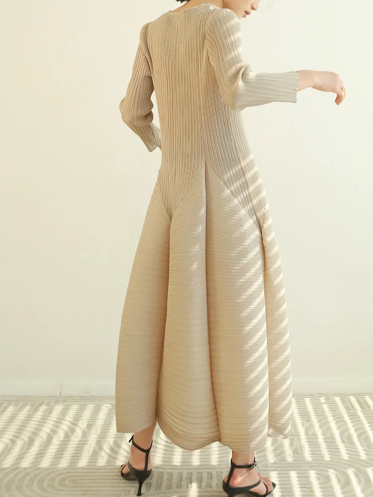 

Miyake Pleated Long Sleeve Flower Bud Dress 2023 Spring Lantern Long Casual Elegant Dresses Dubai Abaya Women Designer Clothes