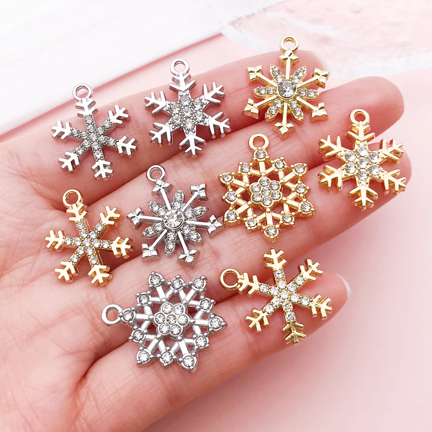 10pcs Alloy Diamond-Studded Snowflake Series Pendant Jewelry Making DIY Earrings Charms for Jewelry Bracelets Necklace