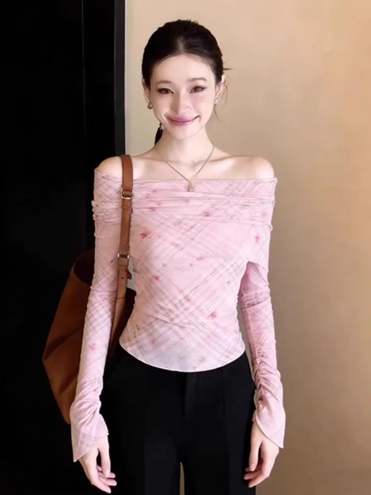 

Стильный женский топ с открытыми плечами и длинными рукавами, уникальный красивый розовый топ с вырезом на ключицах, модный весенний вариант