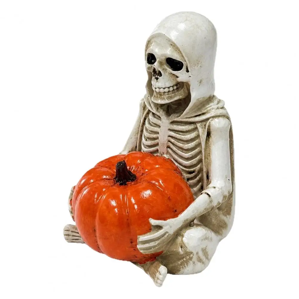 Wear-resistant Resin Craft Halloween Skull Decoration Skeleton Holding Pumpkin Figurine Resin Grim Reaper Statue Halloween
