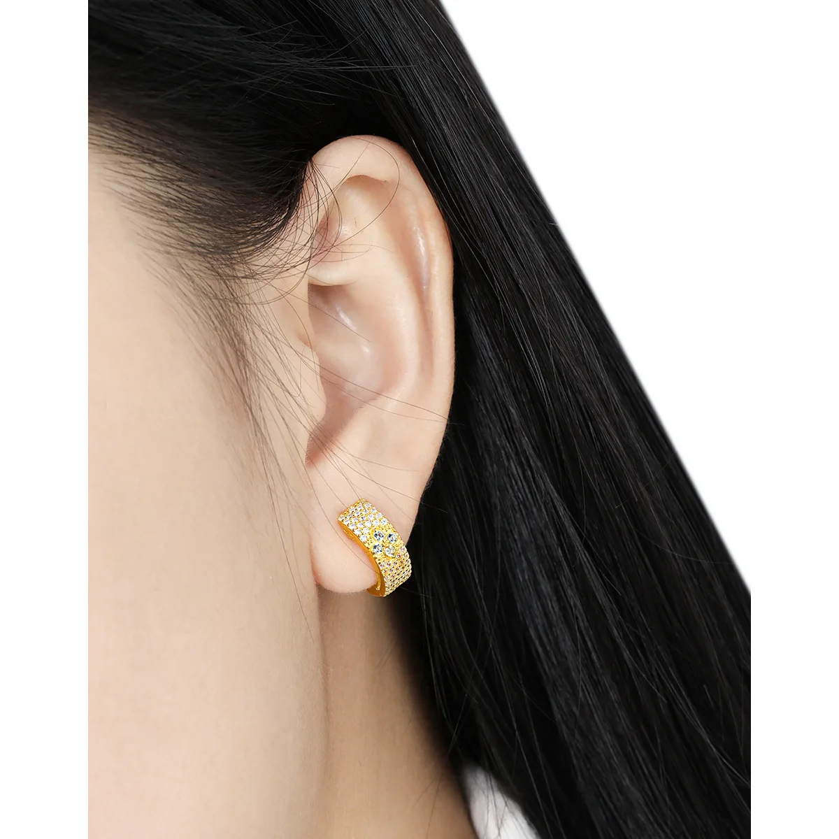 Hot selling S925 sterling silver round pavé baby's breath earrings for women fashion luxury jewelry gift