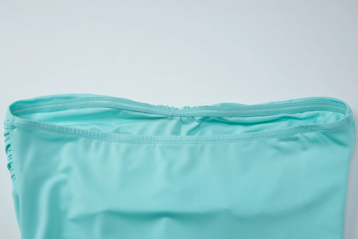 Hugcitar Modisches Trägerloses Einfarbiges Gerafftes Drapiertes Sexy Crop-Top für Damen, Sommerliche Freizeitkleidung, Streetwear, Party- und Urlaubs-T-Shirts – Detail 9