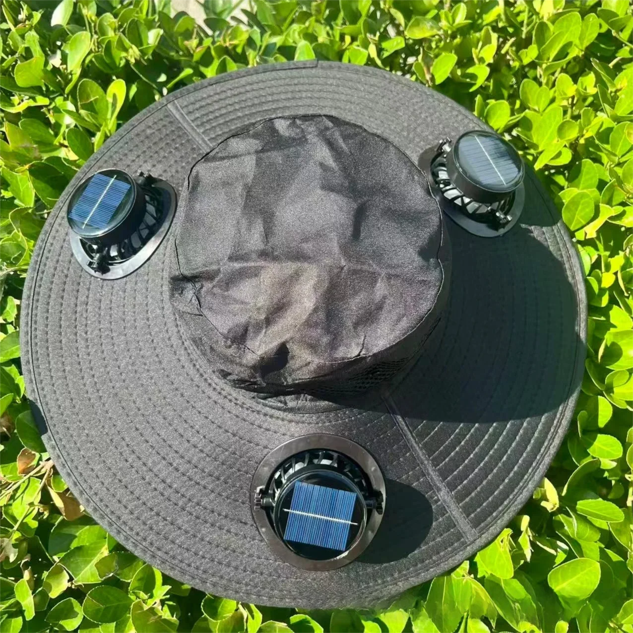 Wide Brim Solar Fan Hat with 3 Solar Fans UPF 50+ Wide Brim Breathable Fisherman Hat for Women Men Outdoor Travel Fishing Hiking