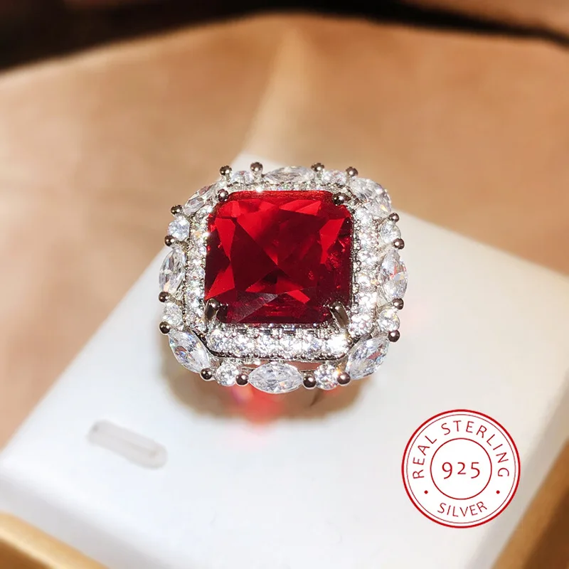 Luxury 925 Silver Red Color Treasure Open Ring Attended Cocktail Party Fashion Women's Jewelry Creative Geometric Design Ring