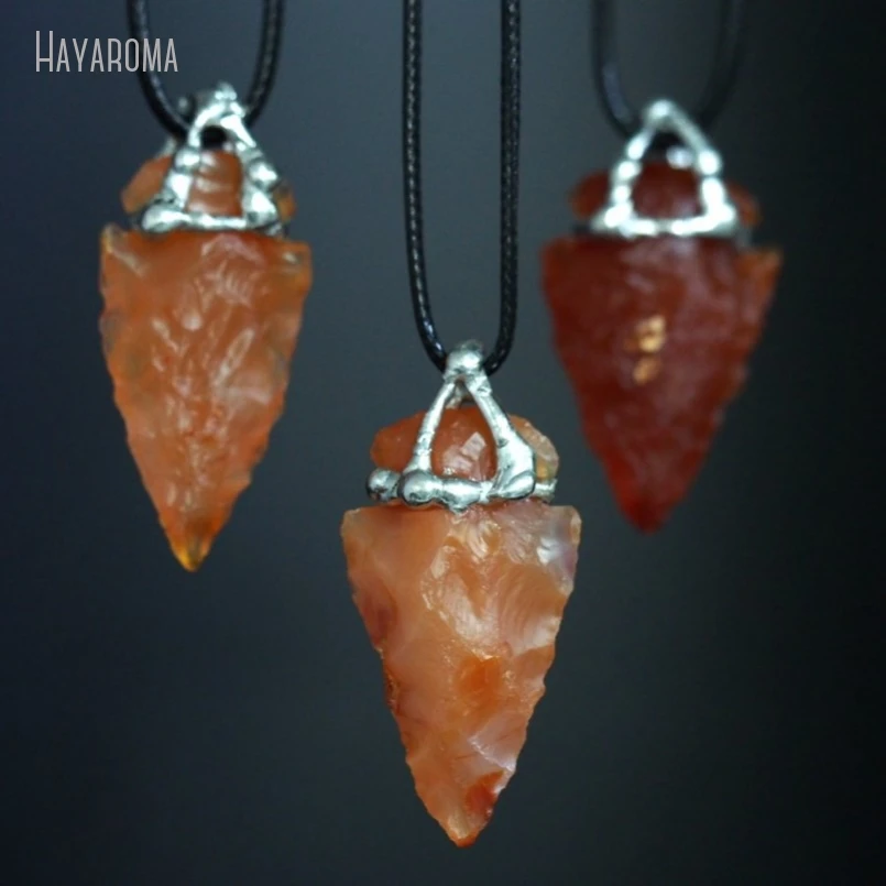 10Pcs Wholesale  Hammered Tin Leather Rope Carnelian Handmade Jewelry Soldered Dragon Claw Free Form Arrow Point Necklace