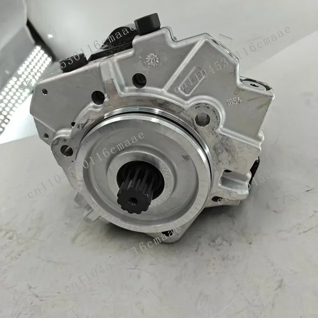 0445020208 Spray pump, construction machinery parts