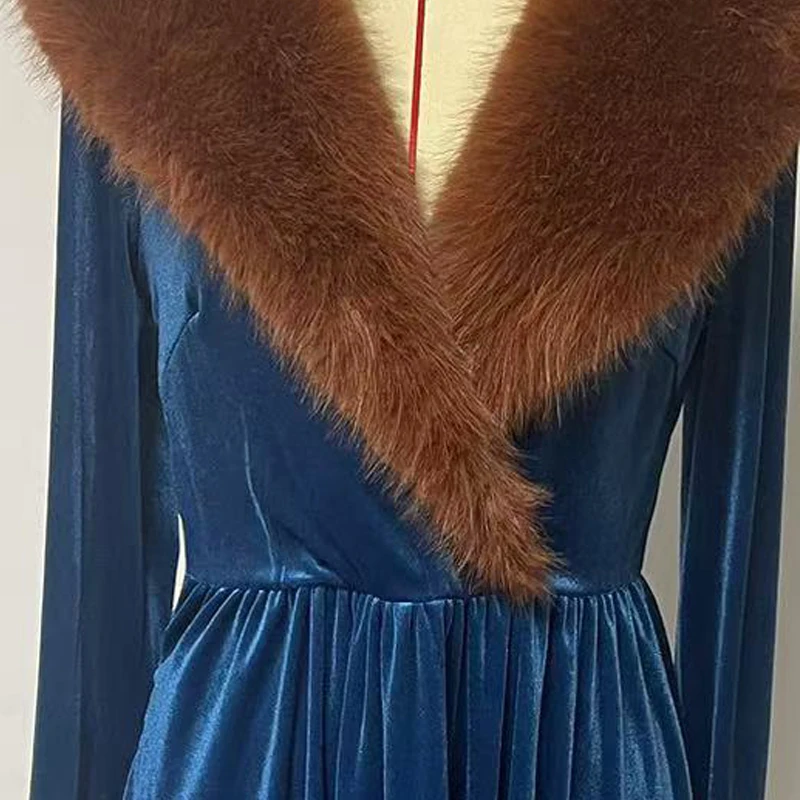 Vestido de invierno para mujer, cuello de pelo étnico, terciopelo dorado, estampado Sexy de plumas, vestido largo bohe de fiesta, vestido Retro de cintura alta para vacaciones, vestido cálido