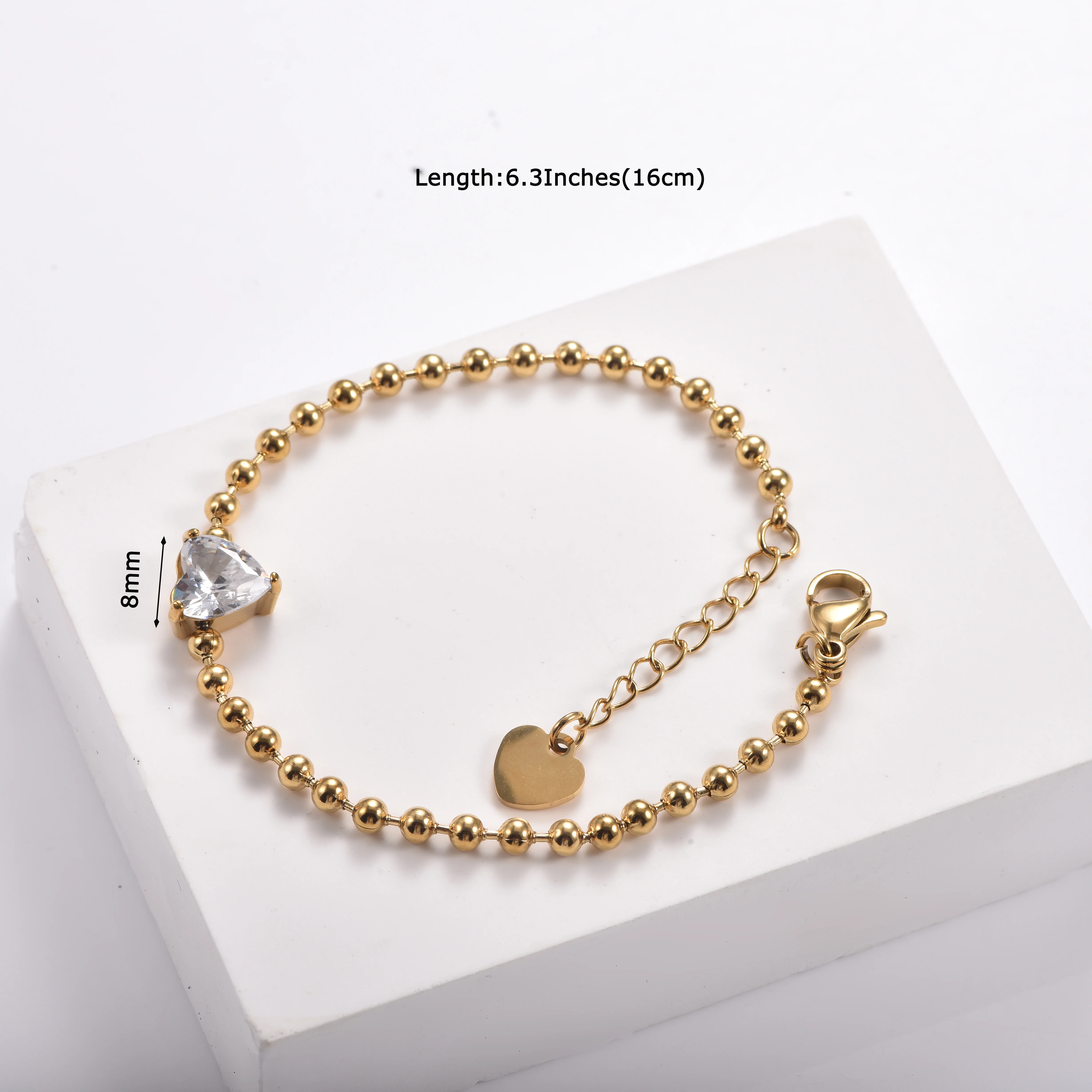 Edelstahl-Perlenkettenarmband für Damen, Charm-Armband, 18K vergoldet, wasserdicht, mit Herzanhänger, verstellbarer Schmuck – Detail 2