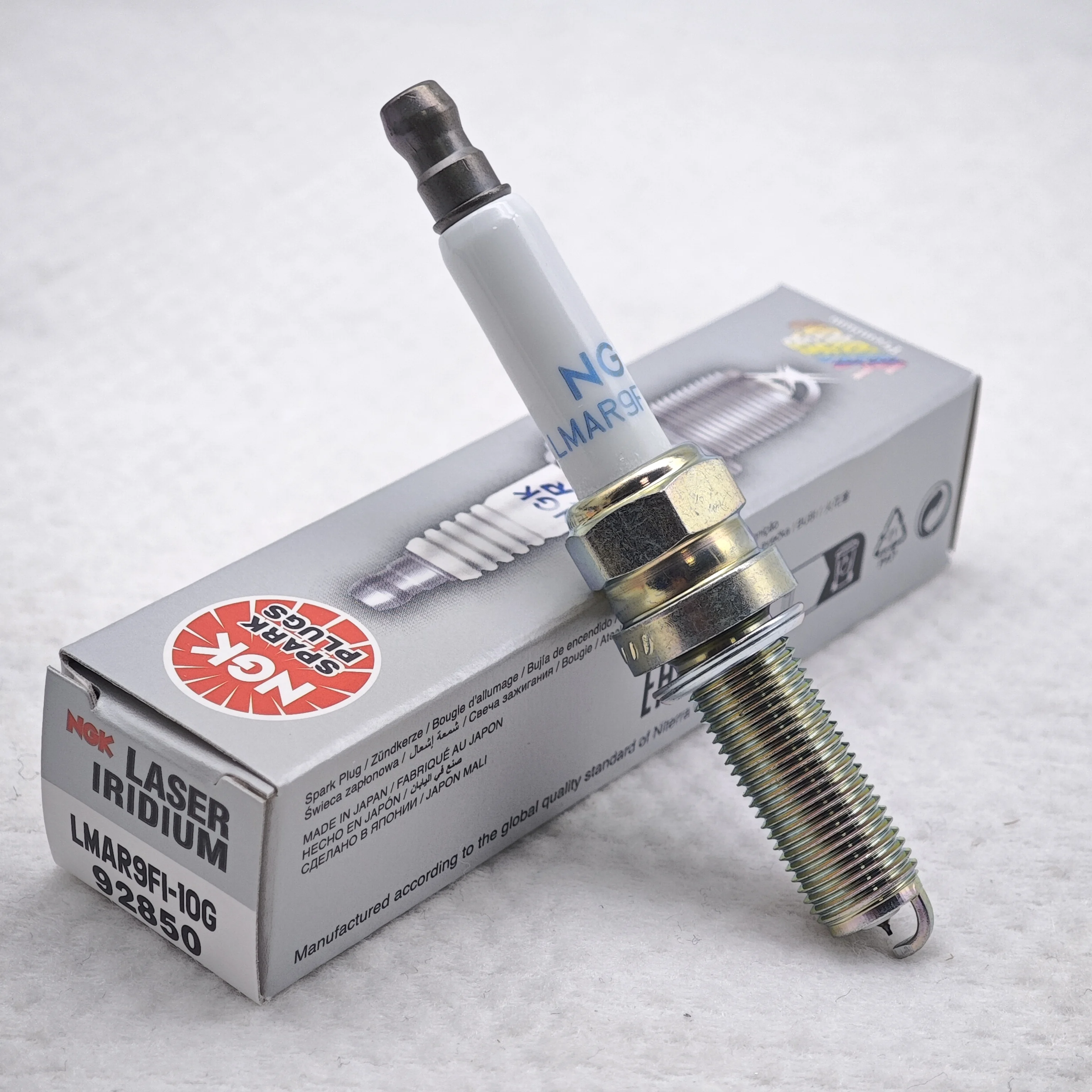 

1pcs Original NGK Spark Plug LMAR9FI-10G 92850 Suitable For BMW S1000 RR After 2019