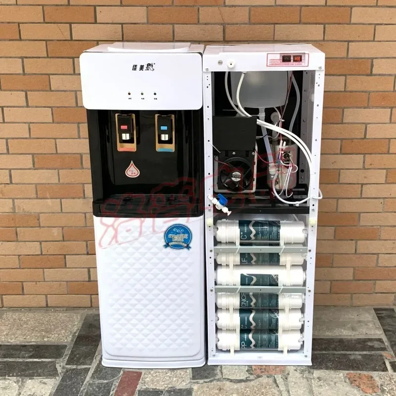 Dozownik wody, oczyszczacz wody, stacjonarna maszyna do zimnej i gorącej rurociągu, zintegrowany oczyszczacz wody z bezpośrednim ultrafiltracją