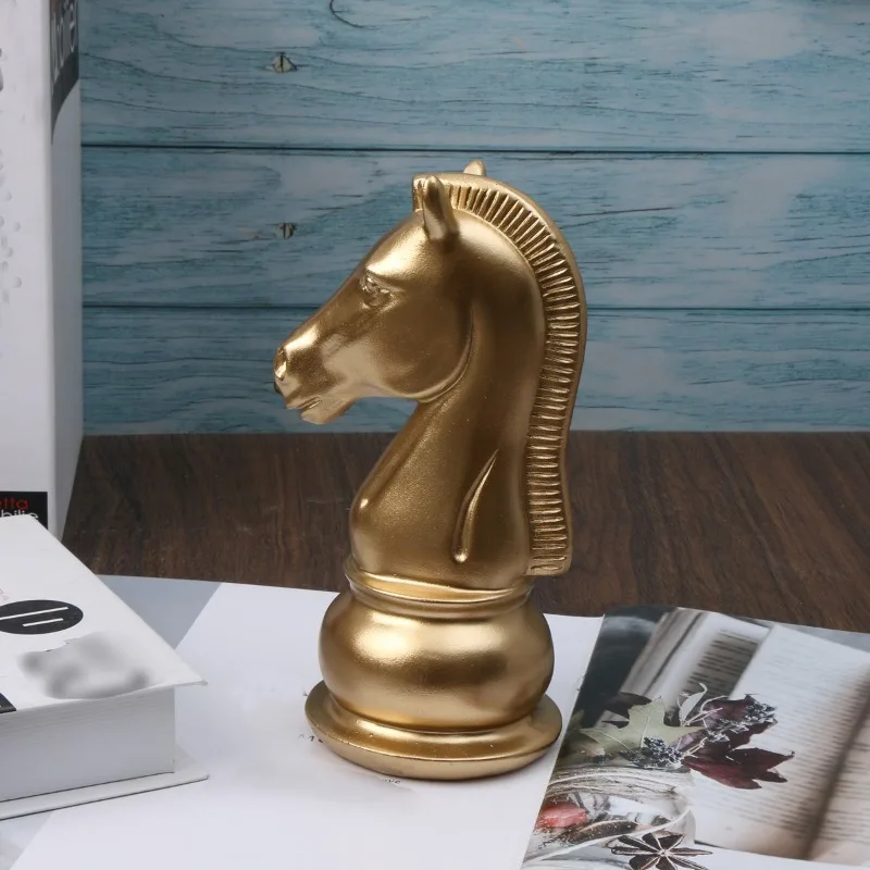 Creative Resin Chess Horse Sculpture Ornaments Living Room Bedroom Entrance Gold Chess Horse Statue Display Crafts Home Decor