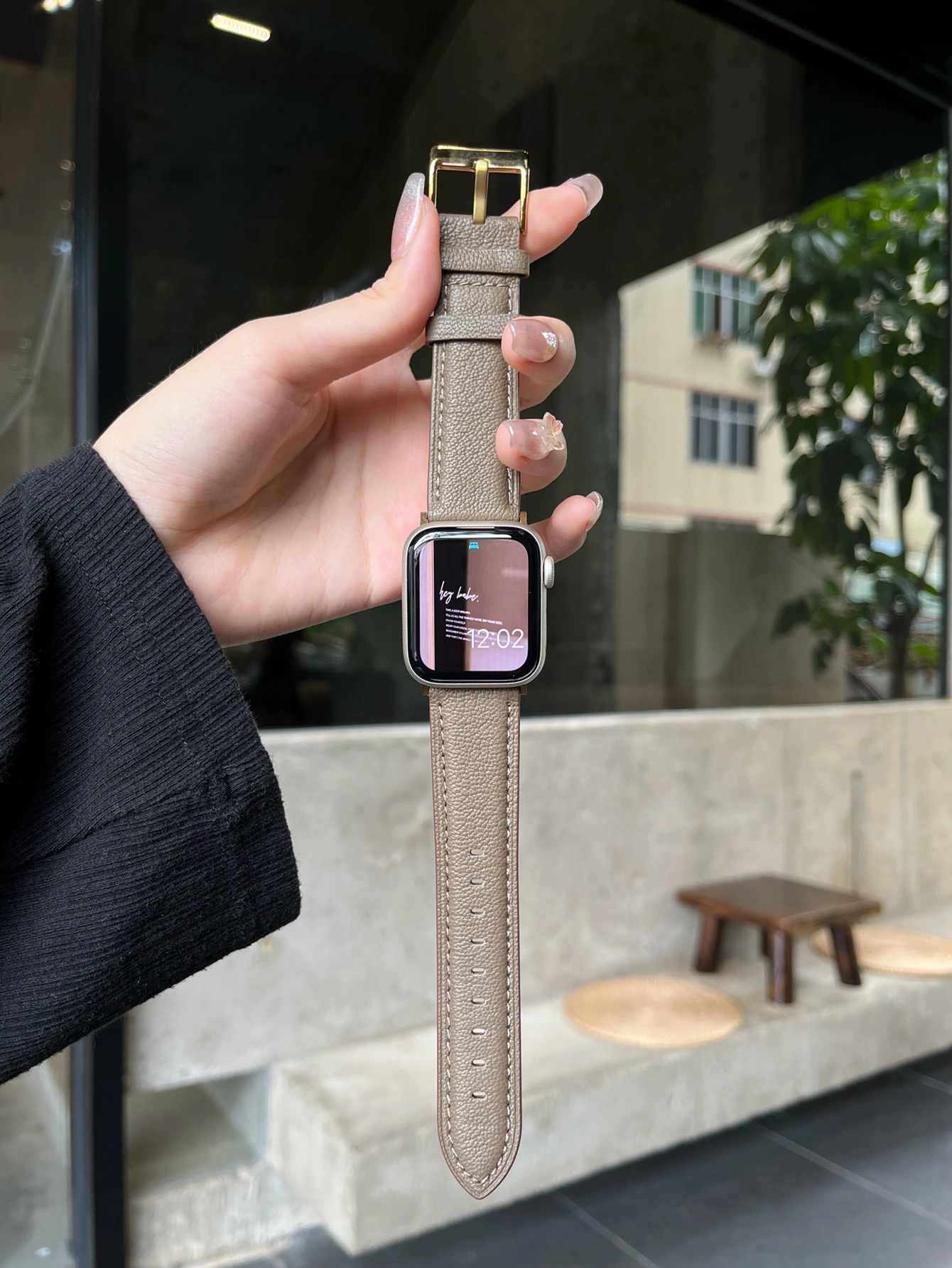 新しい革ループ Apple Watch バンド女性シリーズウルトラ 10/9/8/7/6 38 ミリメートル 40 ミリメートル 41 ミリメートル 42 ミリメートル 44 ミリメートル 45 ミリメートル 46 ミリメートルストラップ