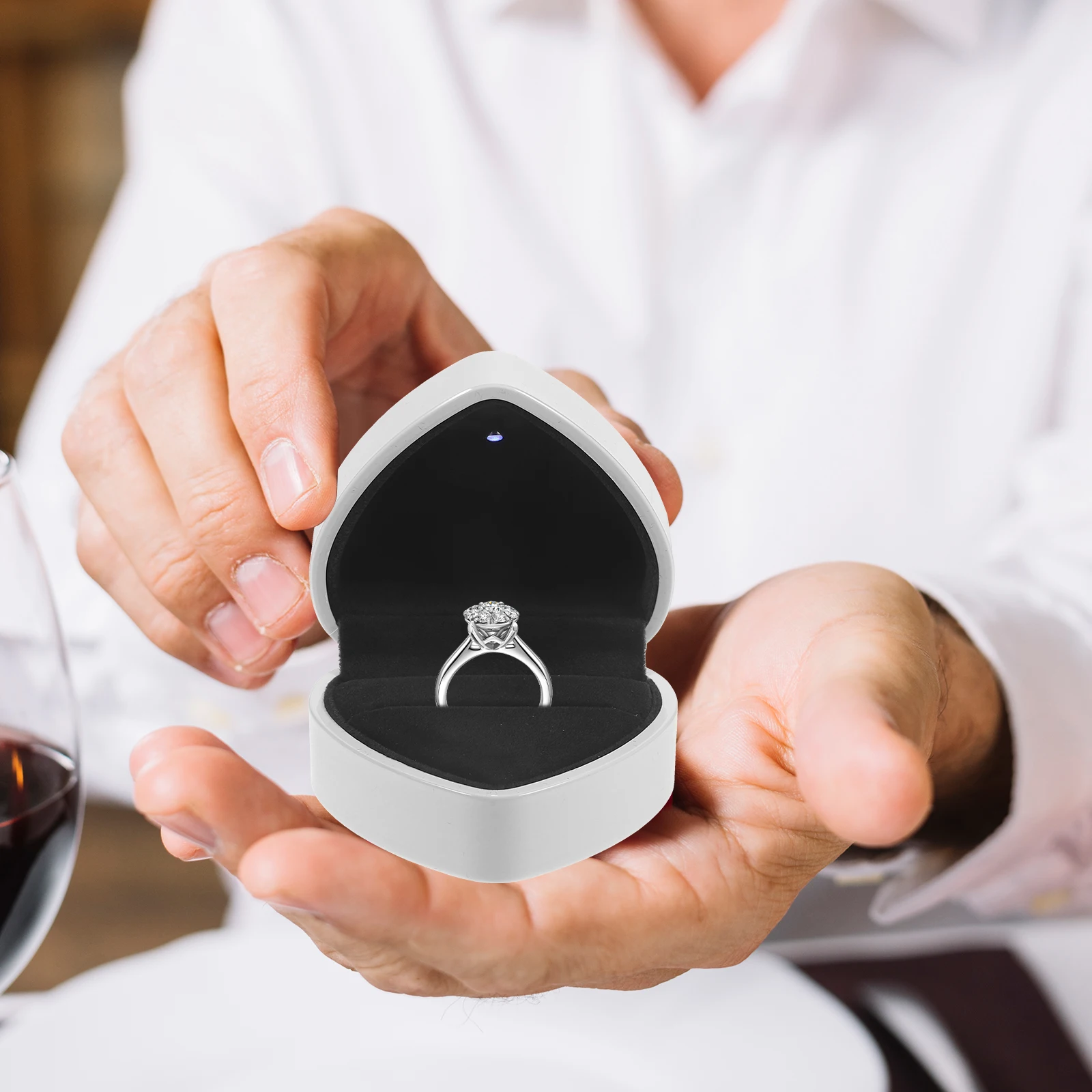 

Heart Shaped LED Ring Box Elegant Jewelry Display Case for Proposal Engagement Wedding Gift LED Ring Box Jewelry Display Holder