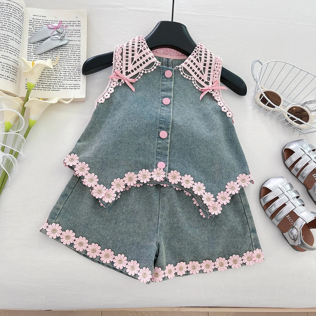 Sweet Girls Clothes Pink Bow Flower Heart-shaped Hollow Out Sleeveless Top+Shorts Fashionable Street Style Kids Wear