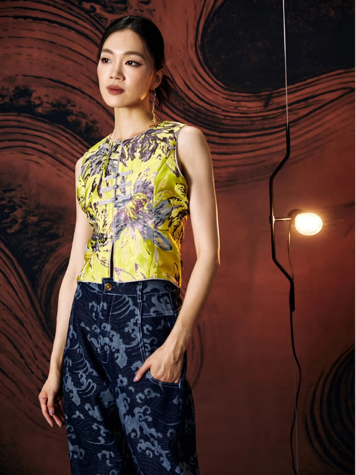 

Original Women's Clothing Exquisite Embroidery Bamboo Dyeing Improved Tang Suit Vest Faionable Slim Fit Top