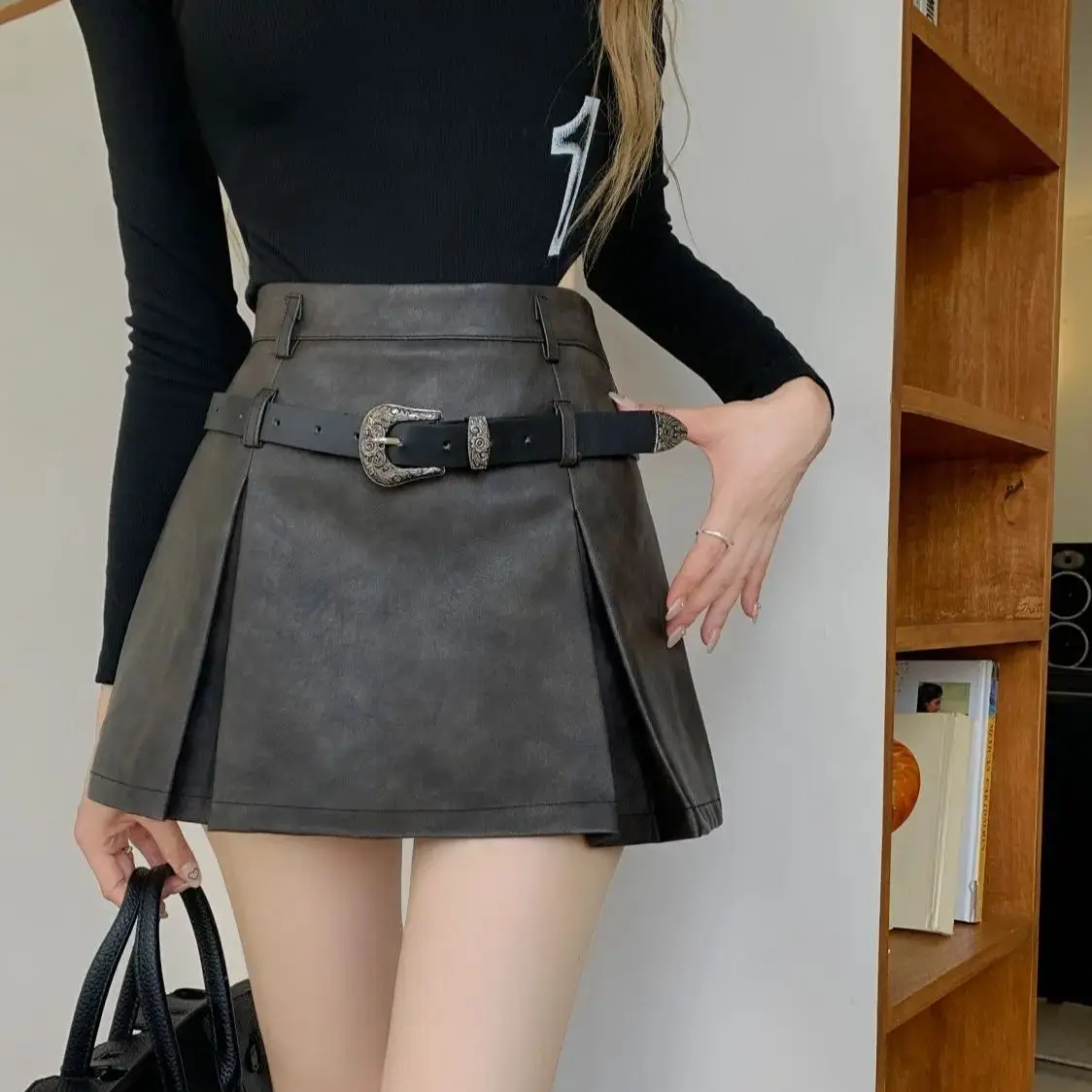 American Retro Short Skirt Women Spring Summer High-Waisted Slim Temperament A-Line Niche Design Hot Girl Versatile Short Skirt