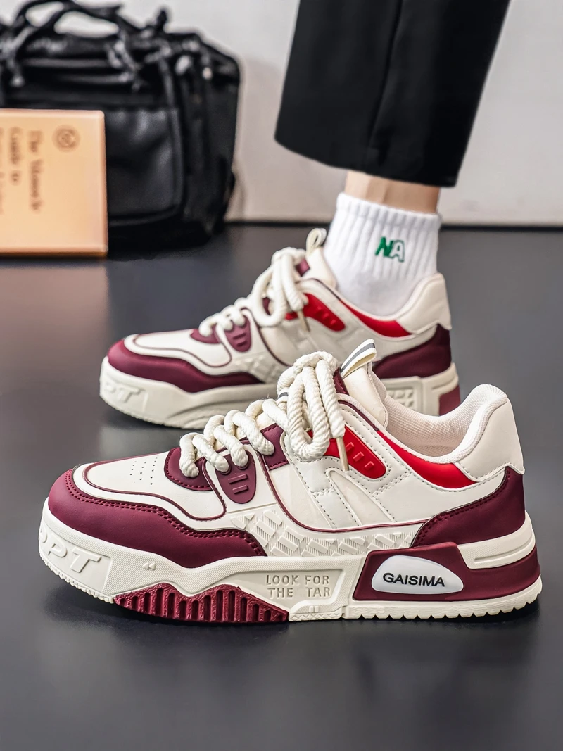 Men's Casual Shoes 2026 New Autumn Versatile Small Audience Wine Red Leisure Board Shoes Teenagers Sports Heightening Large S...