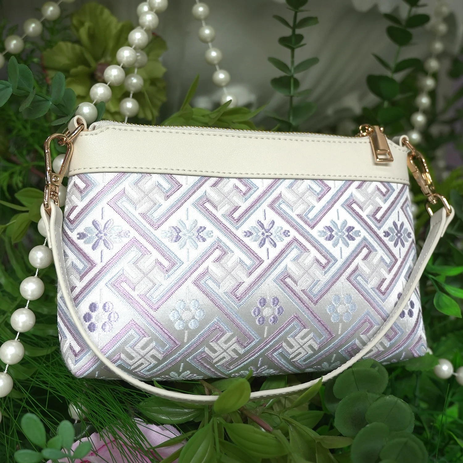 Ethnic Style Zhuang Brocade New Handbag for Women Niche High-End Commuting Versatile Shoulder Crossbody Two-Zipper Pillow Bag