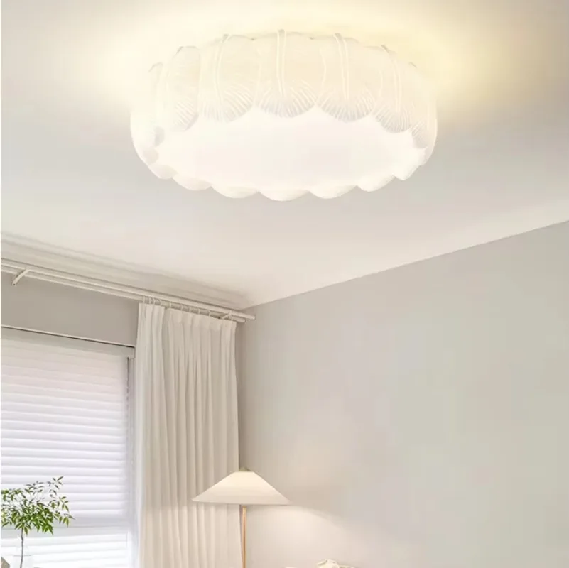 Modern Full Spectrum Eye protection Cream Style Ceiling Lamp Warm White Round Led Ceiling Light Fixture for Bedroom