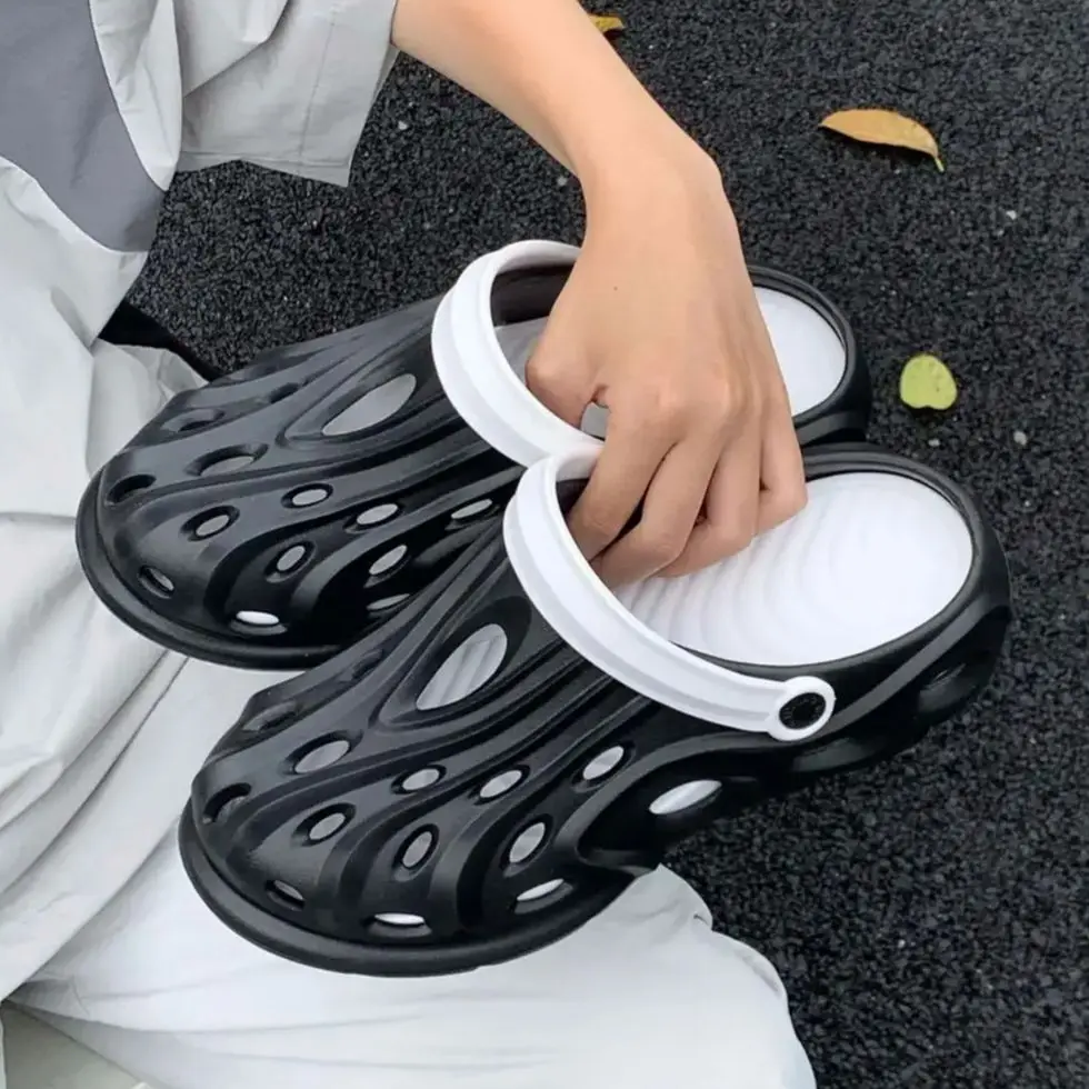 

Men's Summer Sports Wind Outdoor Trail Shoes Fishing Hollow Out Shoes Beach Sandals Driving Street Breathable Soft