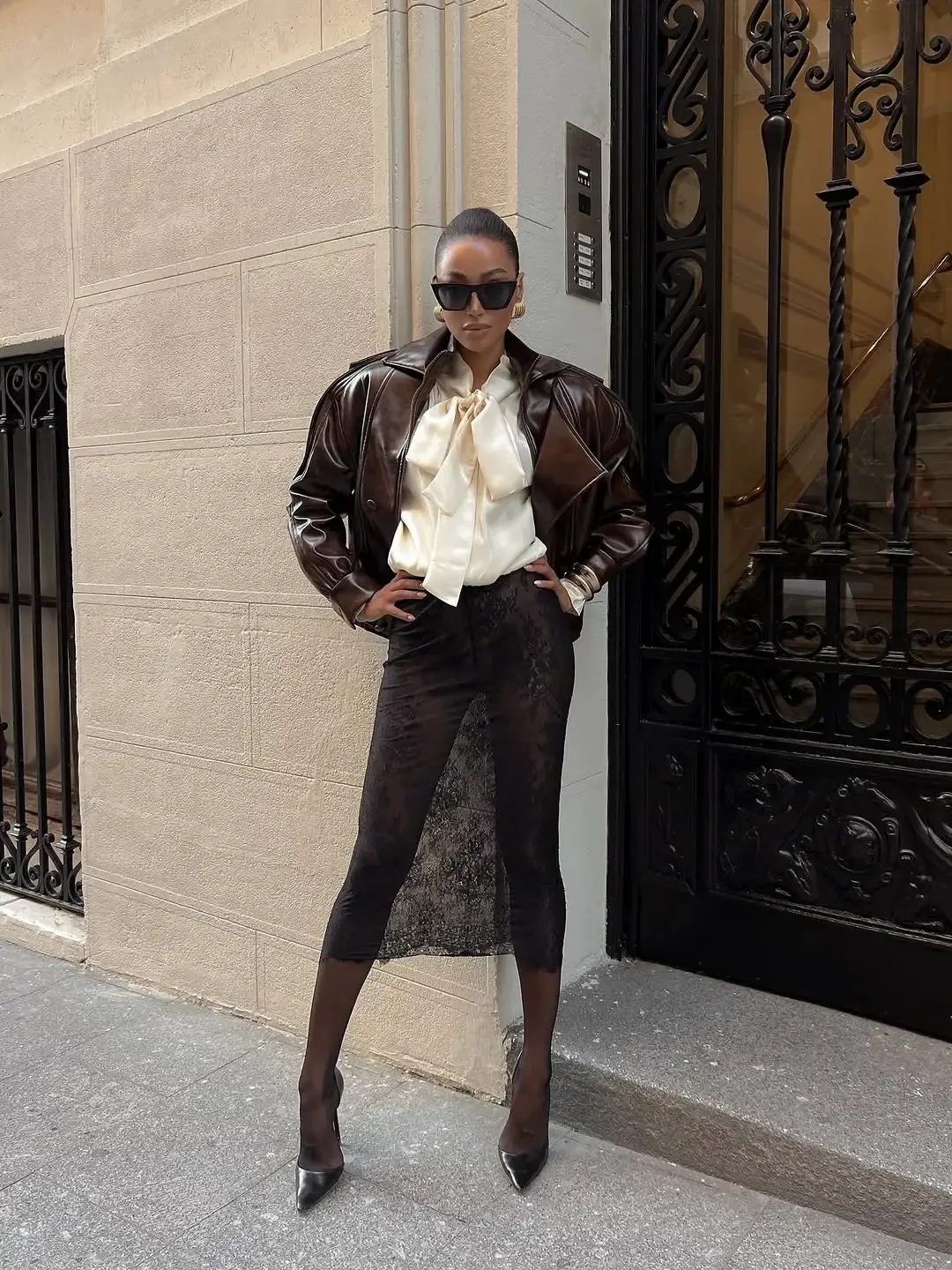 Kurtka skórzana ze stójką, retro, casual, z klapami, z długim rękawem, zapinana na zamek, krótka kurtka typu bucket, nowość 2025, odzież wierzchnia damska w stylu high street.