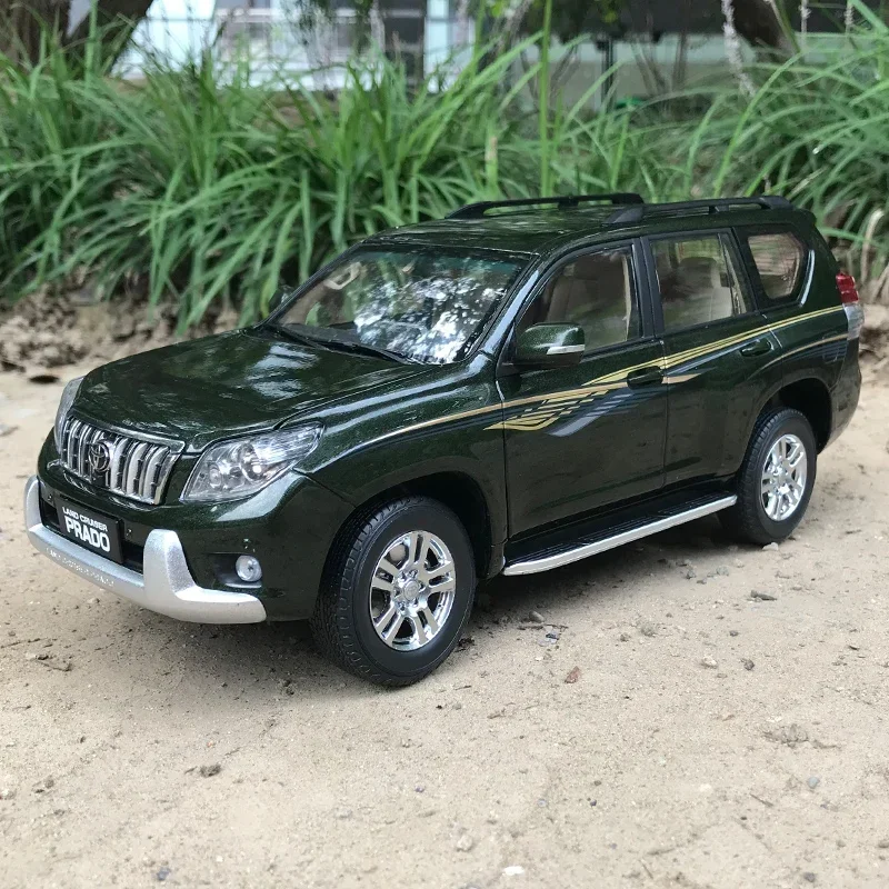 รถโมเดล SUV แลนด์ครุยเซอร์ ปราโด ขนาด 1/18 ทำจากโลหะผสม สำหรับเด็กผู้ชาย ของเล่นสะสม
