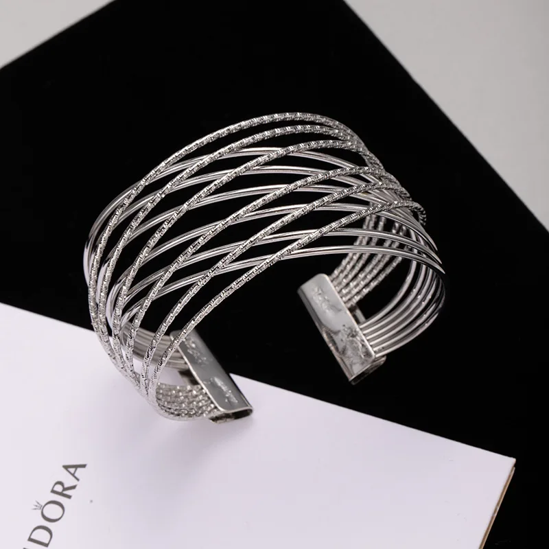 

Elegant Matte Multi-layer Hollow-out Bracelet