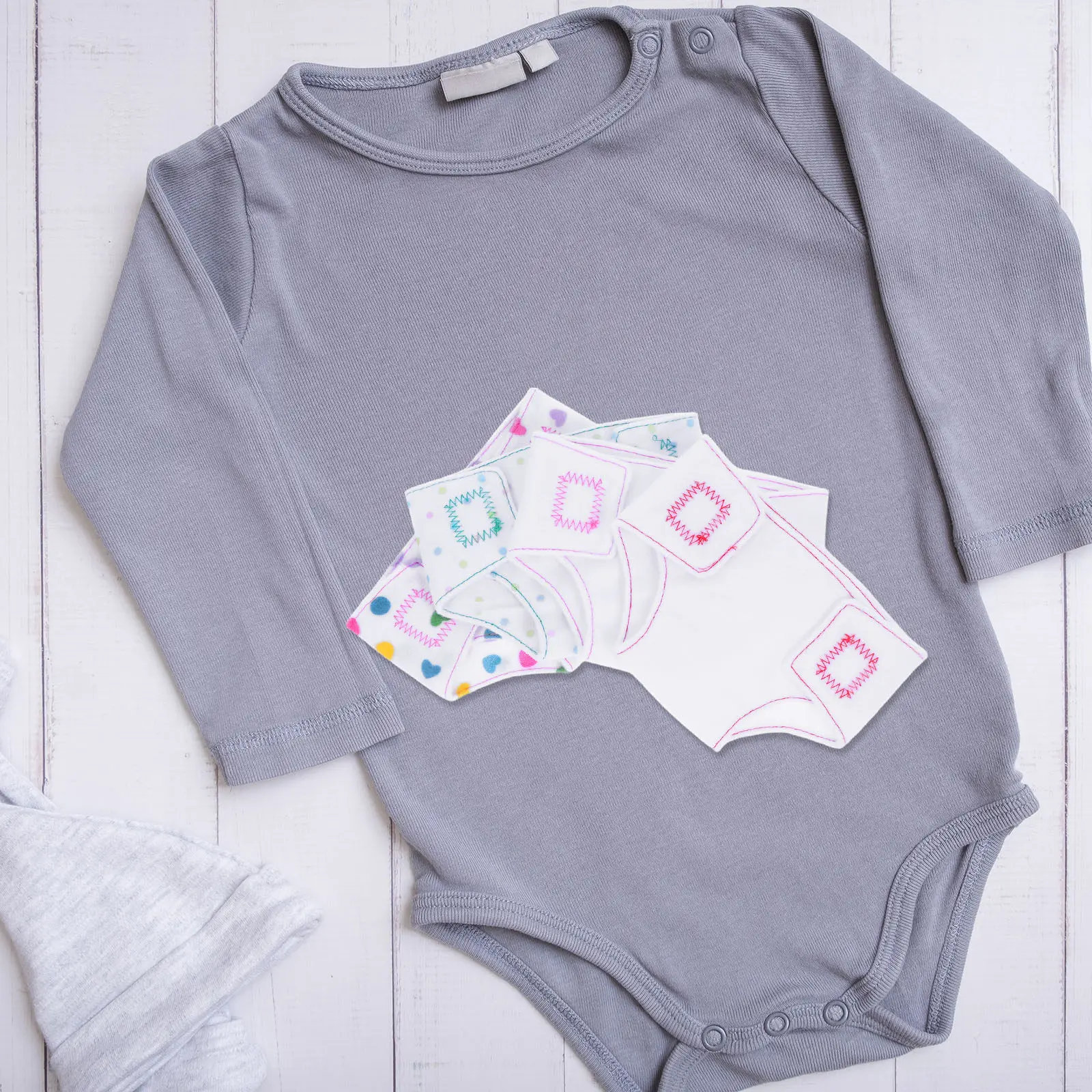 4Pcs Baby Cloth Nappies Diaper Underwear Accessories for 18 Inch Girl Baby Reusable Dressing Role Play Party Cloth Nappies