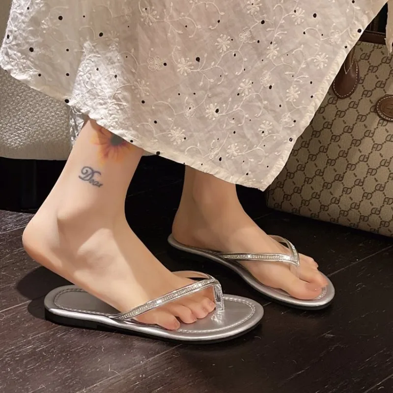 

Women Summer Slippers Beach Non-Slip Slides Flip Flop Casual Female Shoes Flat Bottom Rhinestone Beach