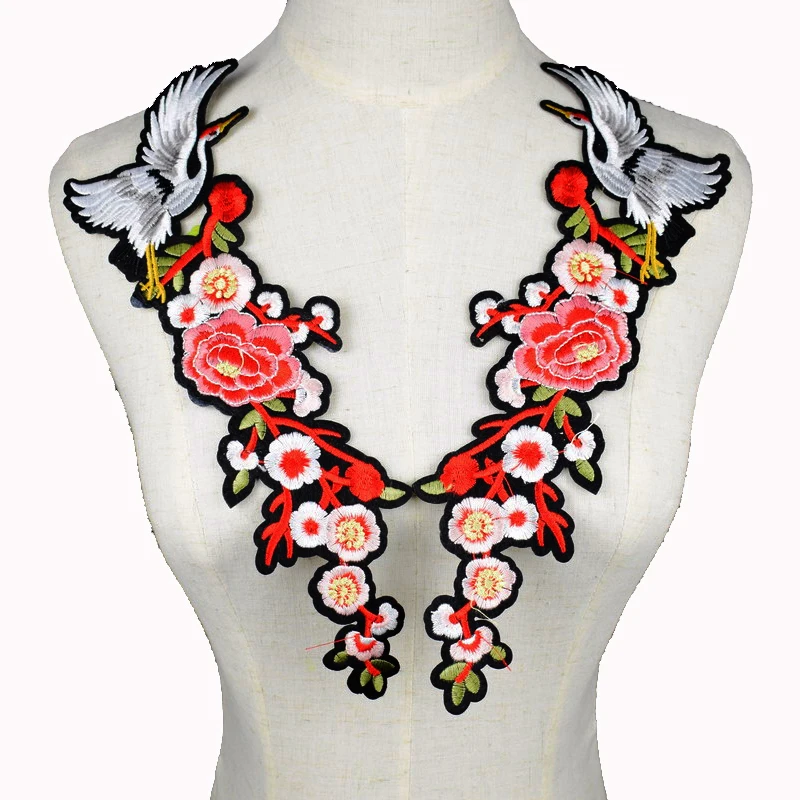 1 Pair Embroidery Rose Flower Bird iron-on Patch Dress Hat Bag Jeans Applique Crafts Clothing Accessories DIY Patches