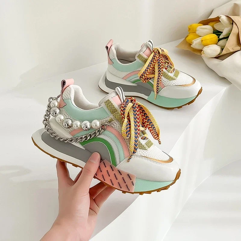 2024 New Women Leather Sneakers Lace Up Rainbow Colors Platform Shoes Pearls Chain Decor Fashion Vulcanized Shoes Women