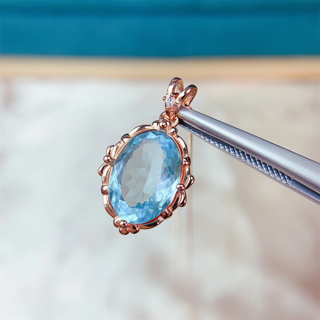 Glamorous Natural Topaz Pendant - S925 Silver Necklace Trendy  Sophisticated Jewelry for Women