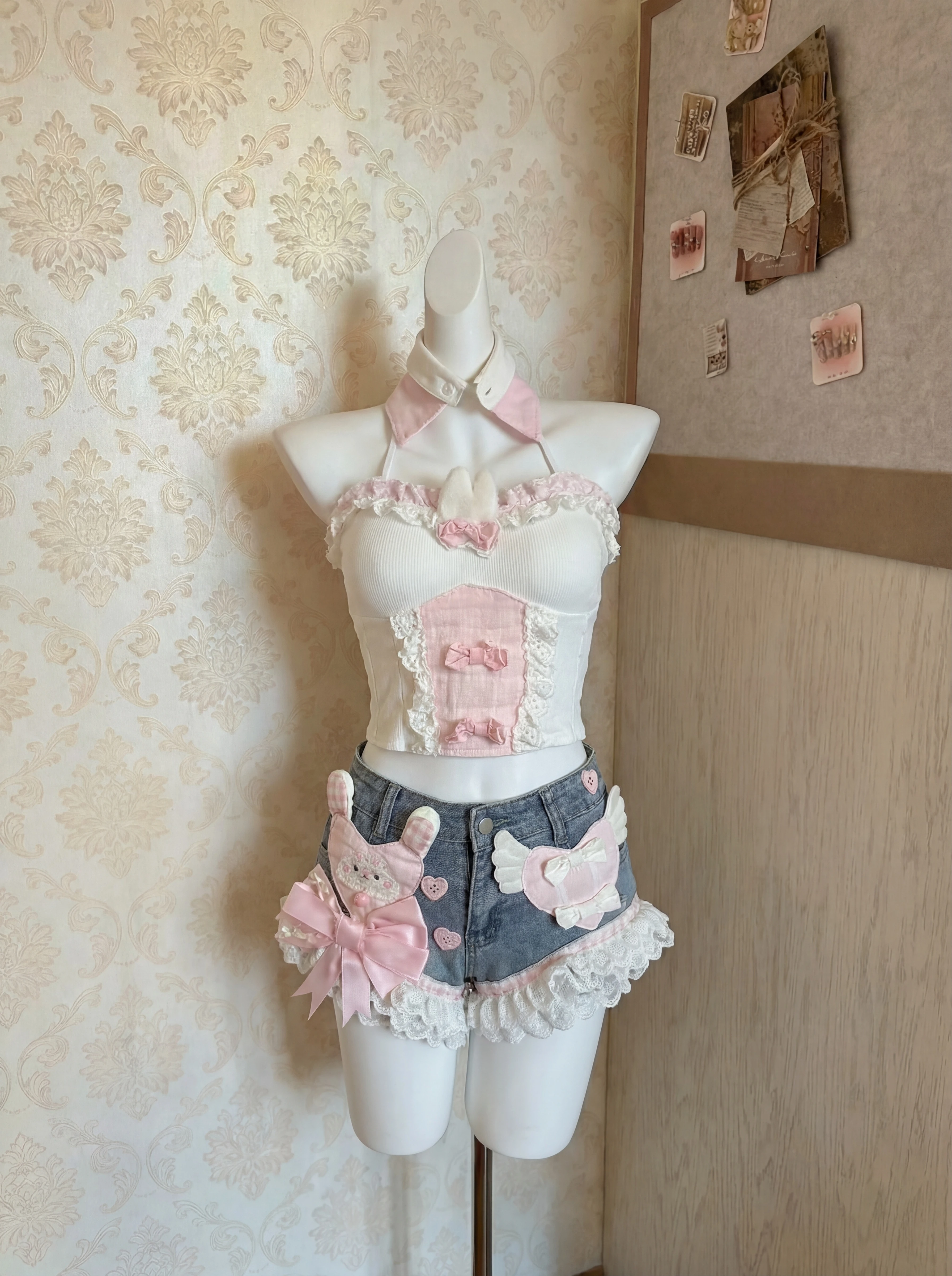 

Sweet Sexy 2000s Elegant 2 Piece Set Women Y2k Harajuku Design Halter Tops + Vintage Denim Pant Female Chic Subculture Clothes
