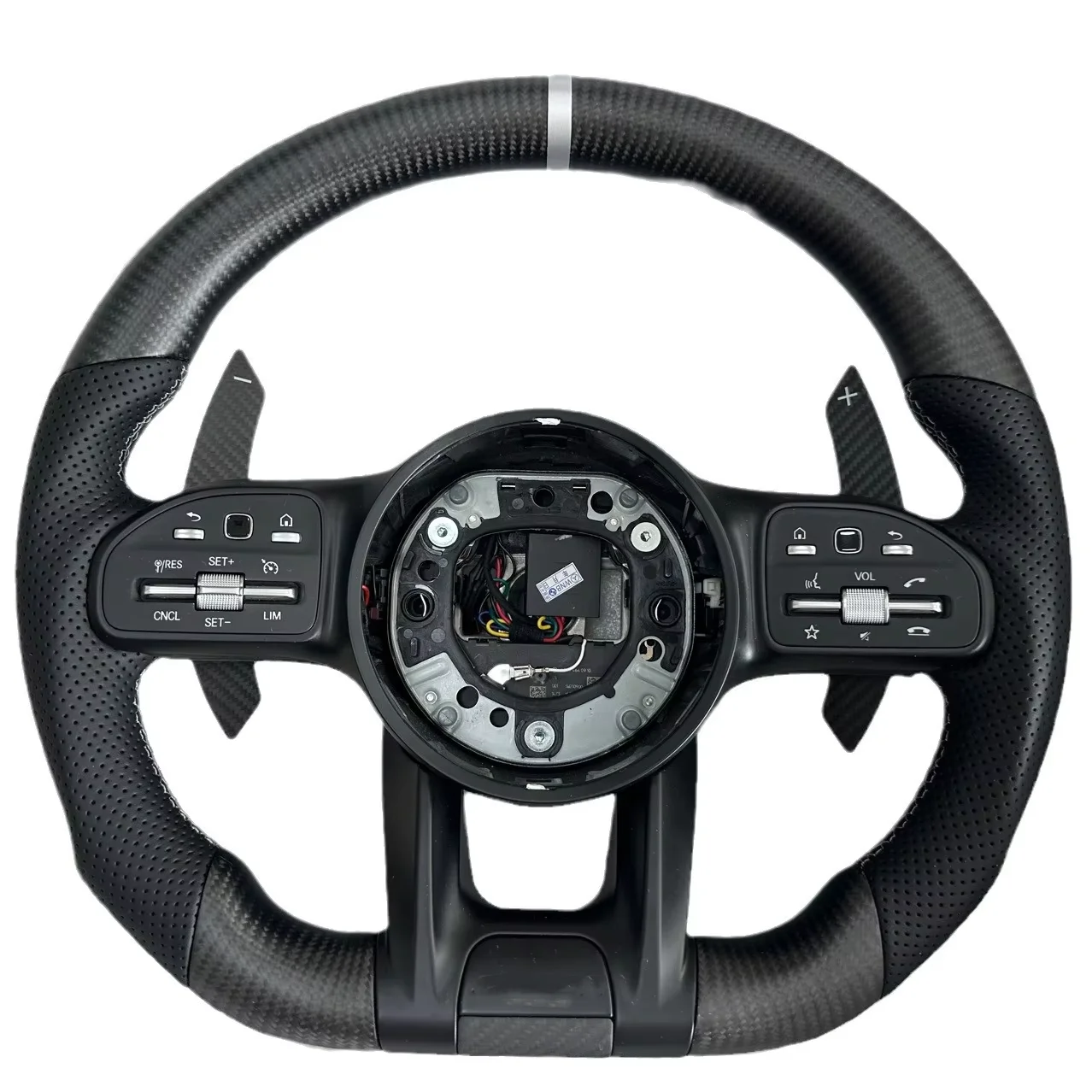 The original factory plate processing 19-20 Mercedes AMG steering wheel modified matte carbon fiber steering wheel old upgrade