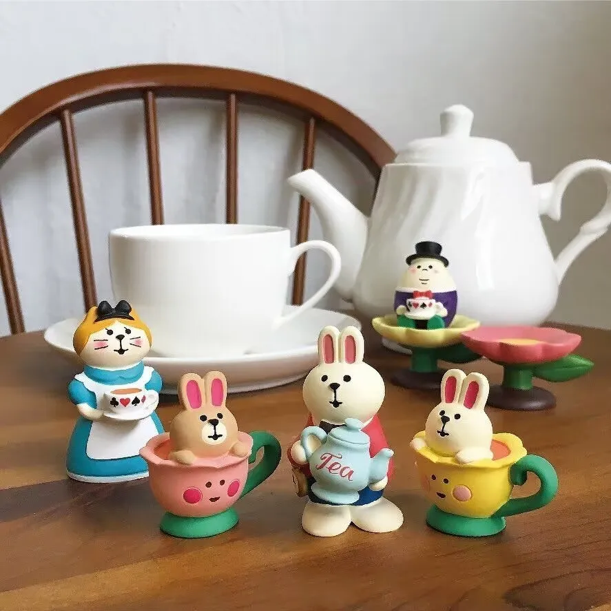 Japan Zakka Alice Flower Country Series Fishbowl Decoration Office Small Ornaments Resin Craft Toys Collectible Gifts