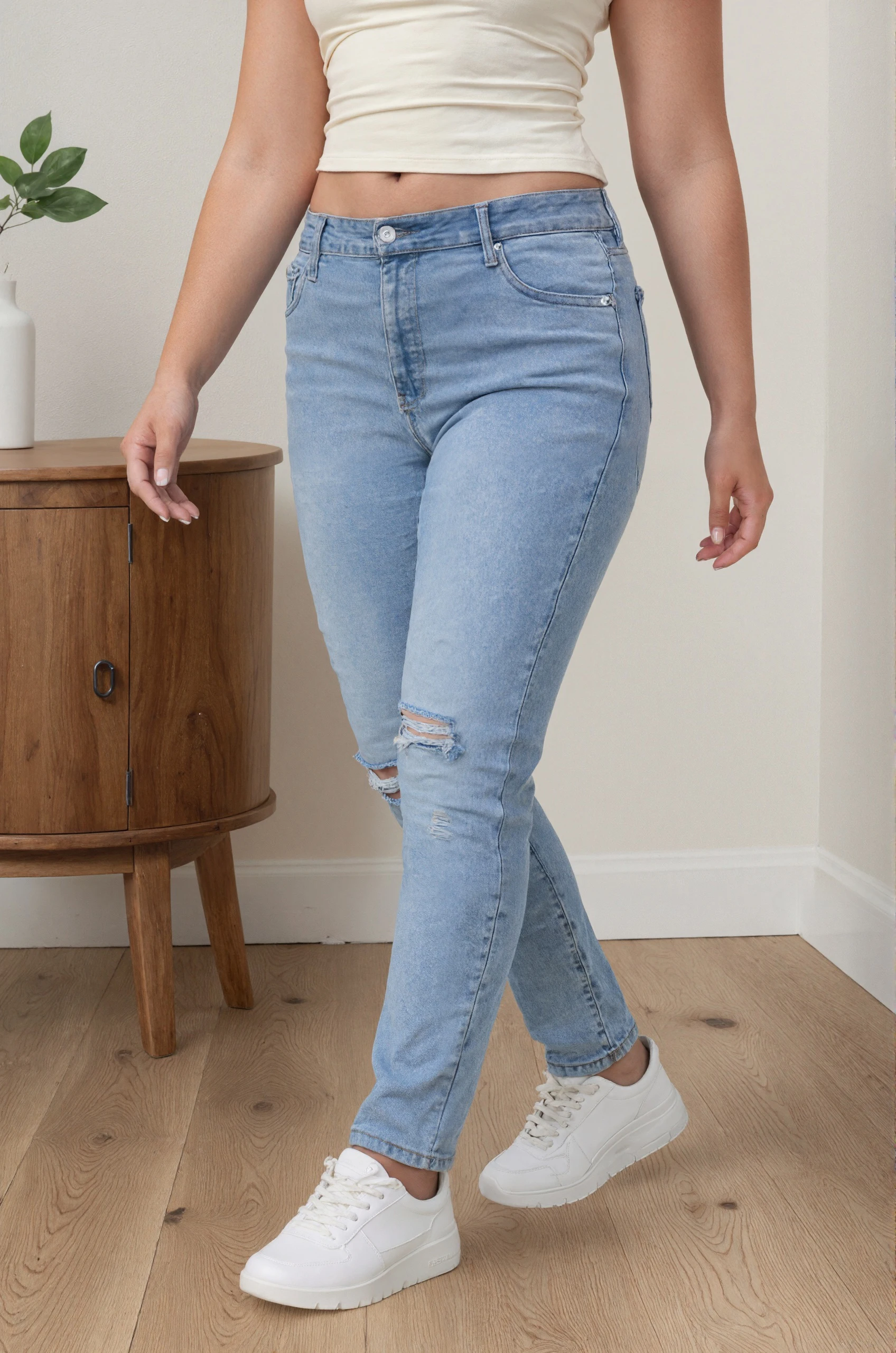 新しい流行のウォッシュドライトブルーのレディースプラスサイズダメージスキニージーンズ