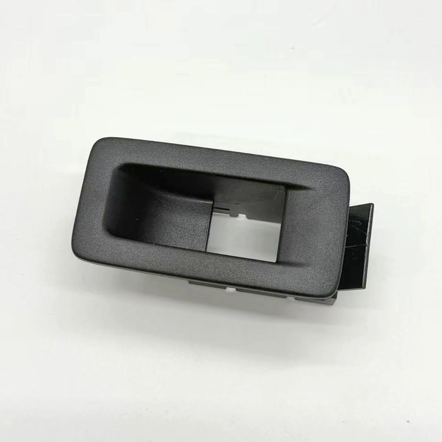 

Applicable to Volkswagen Golf MK5, MK6, Scirocco, Caddy, Touran models - Window control switch frame decorative bracket1F0959527