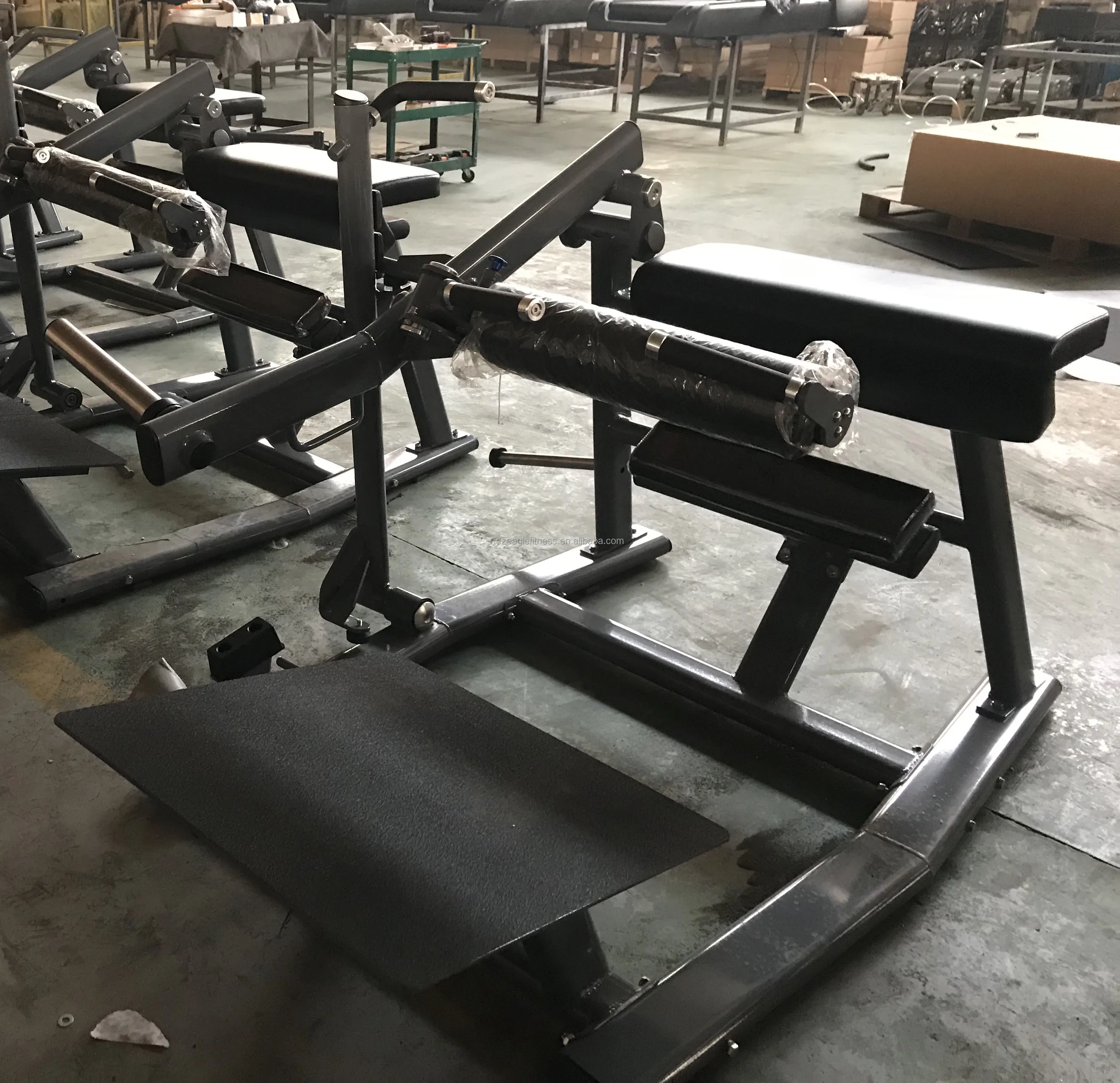 業務用ジム機器ヒップスラストマシン家庭用ヒップレッグトレーニ - Home Gym Hip Thrust Machine のレビューと価格