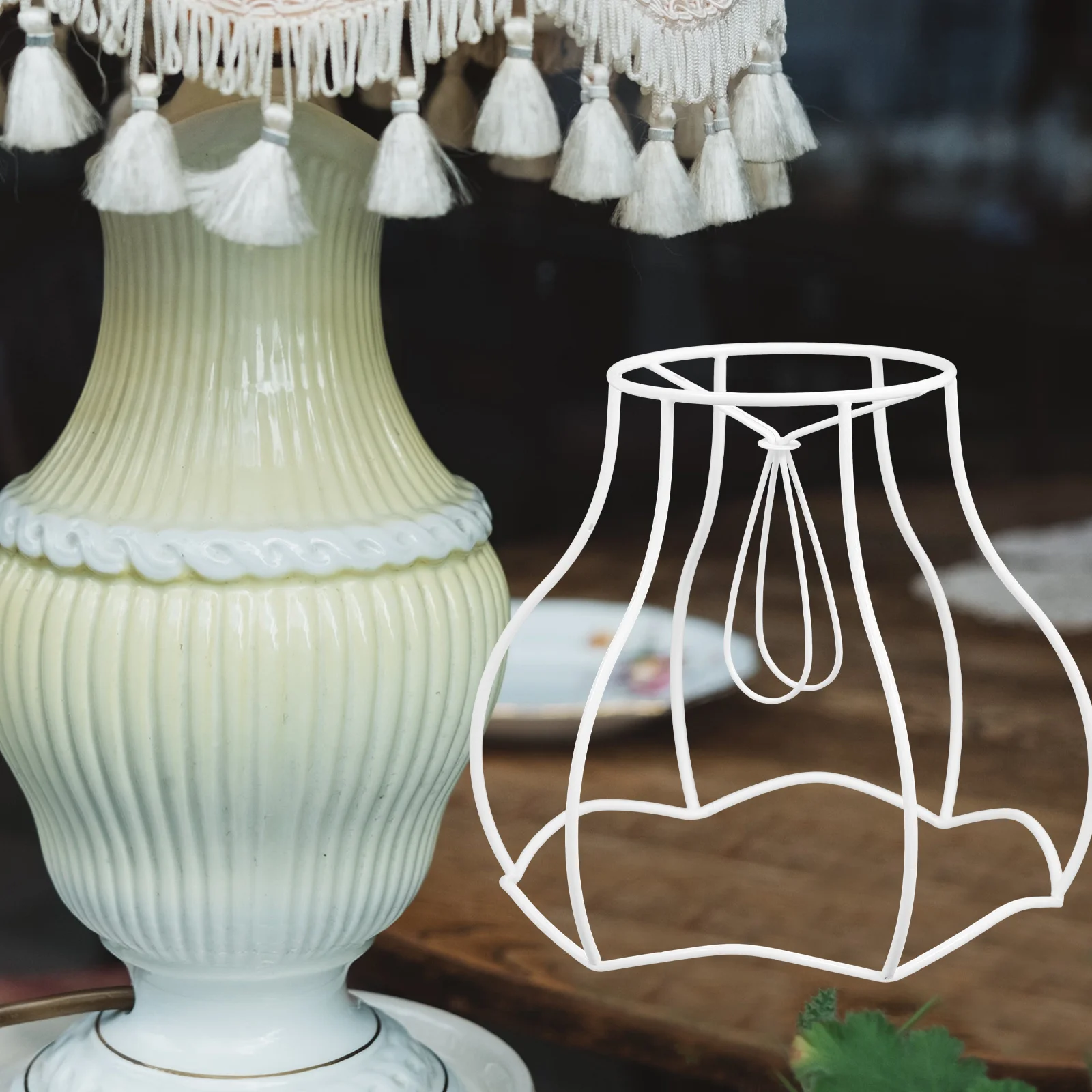 

Palace Lamp Holder European Diy Lampshade Frame Table Desk Light Metal Bracket Lighting Accessories Decorative Fixture