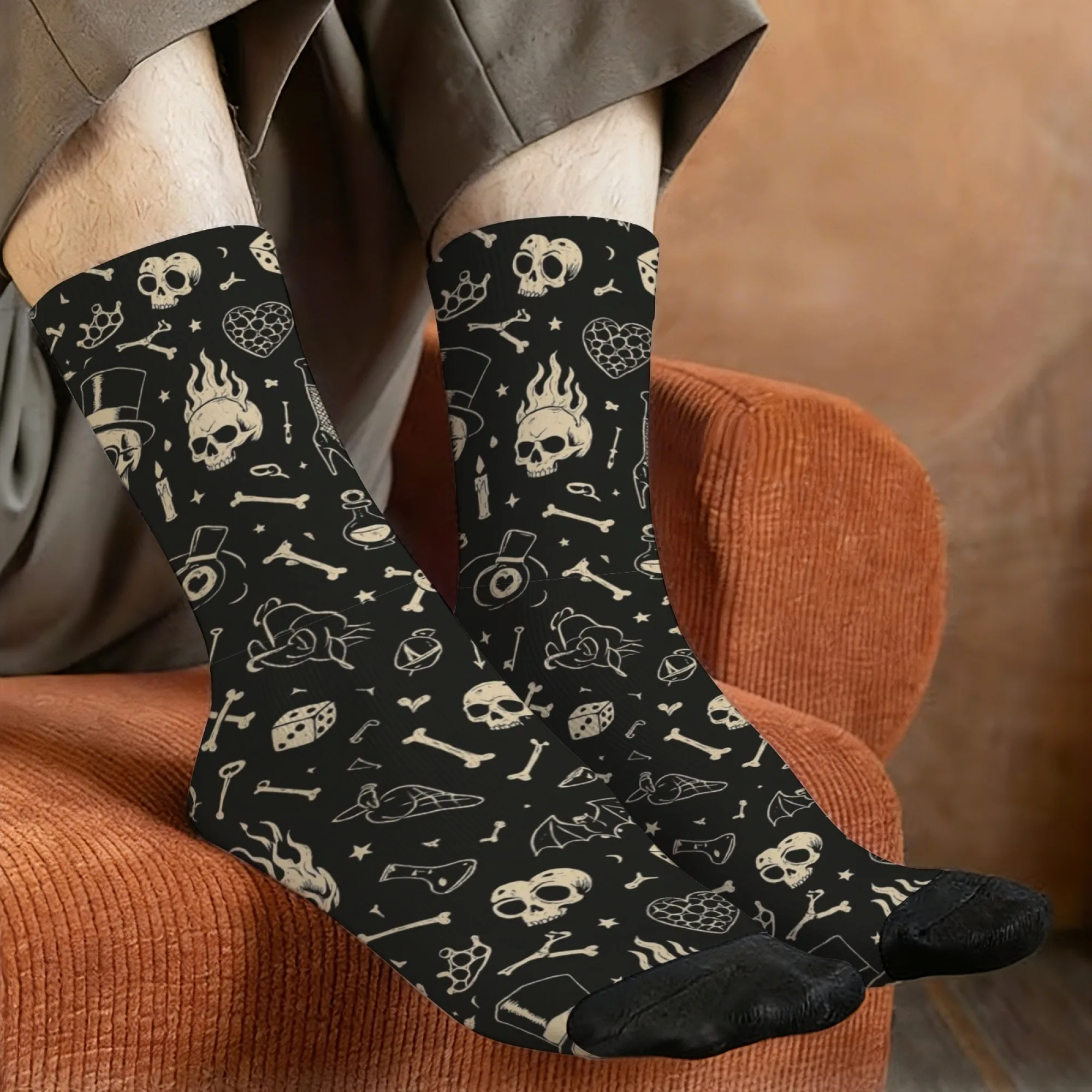 Novel retro gothic dark witchcraft symbol print men's socks, comfortable, breathable, non-slip casual socks, fun party gift.