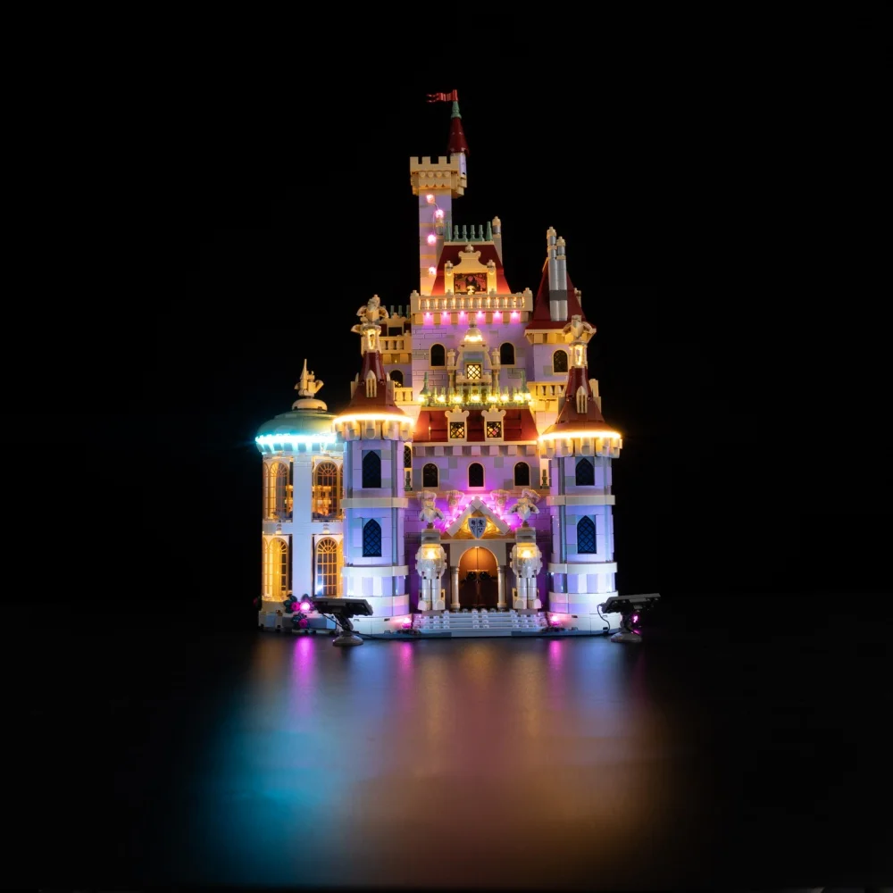 

Комплект освещения для радиоуправляемой версии LEGO Beauty and the Beast Castle не включает строительный блок (только комплект светодиодных фонарей)