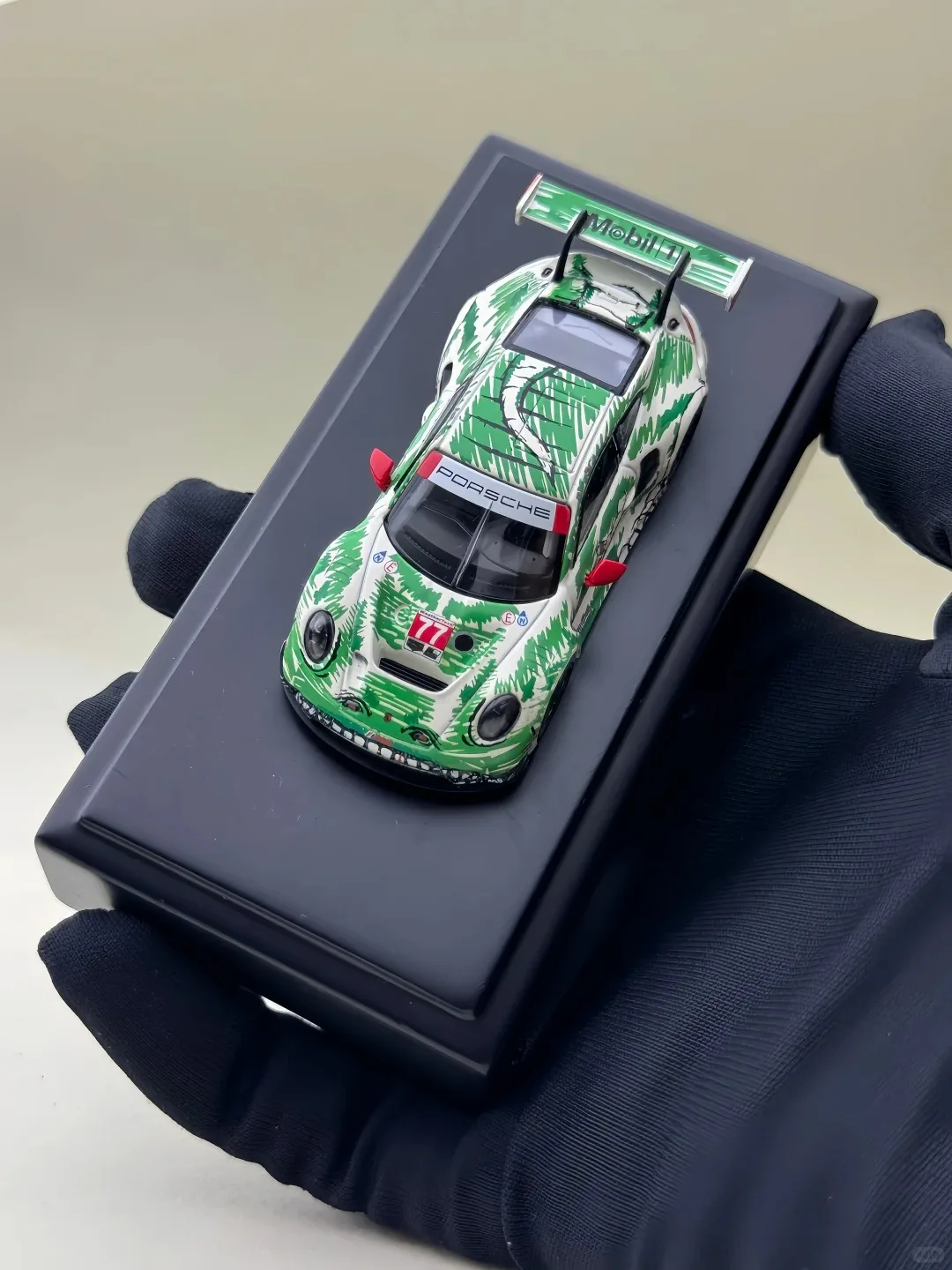 New TOP LUX TL 1:64 Scale Porsche 911 GT3 R #77 Sketchy Green Dinosaur Alloy Car Model Miniature Diecast Collection Hobby Toys