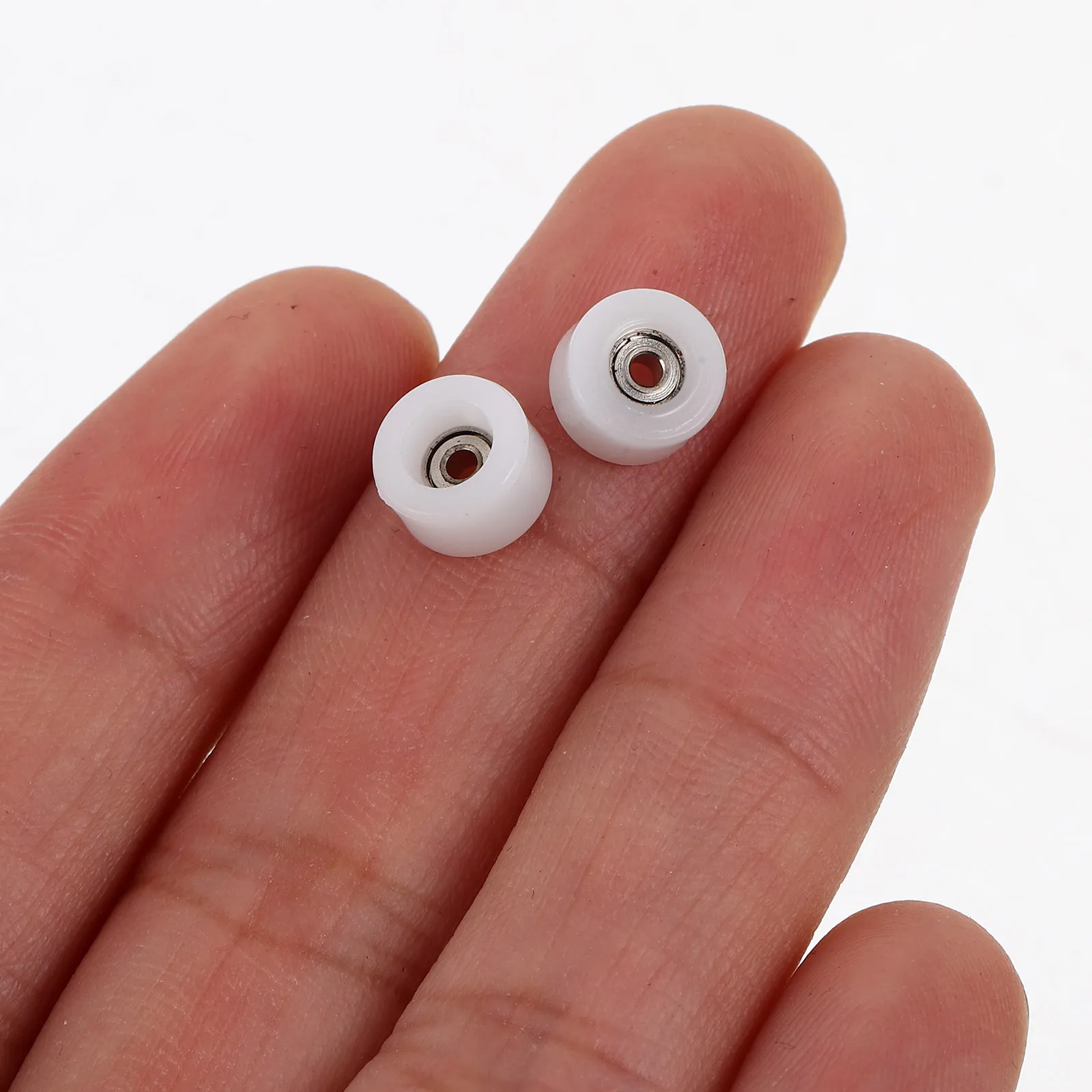 4 szt. Kółka na palce z łożyskami o wysokiej prędkości obrotu, płynne jeżdżenie, wymienne mini łożyska do deskorolki, praktyczne kółka wielokrotnego użytku do