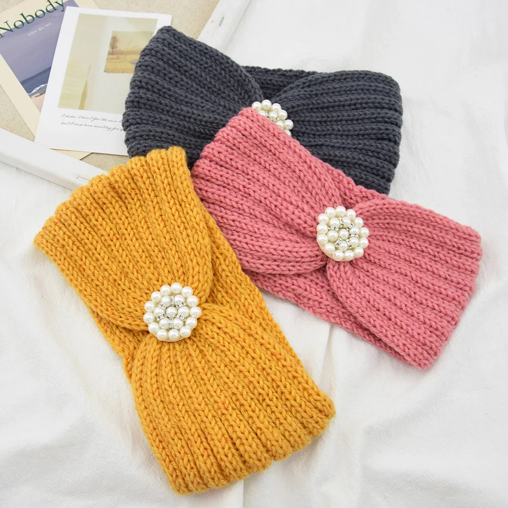 Dolce ed elegante perle che lavorano a maglia con nodo incrociato per le donne Autunno Inverno Scaldamuscoli caldi per le orecchie Ampia fascia per capelli Accessori per capelli per il trucco