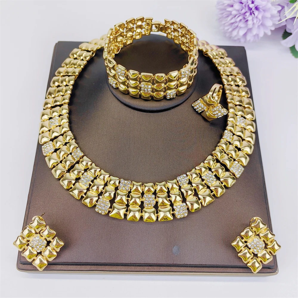 

Ювелирный набор из позолоченного золота 18K для женщин: колье, браслет, кольцо, серьги. Для вечеринок, свадеб, повседневной носки, в подарок.