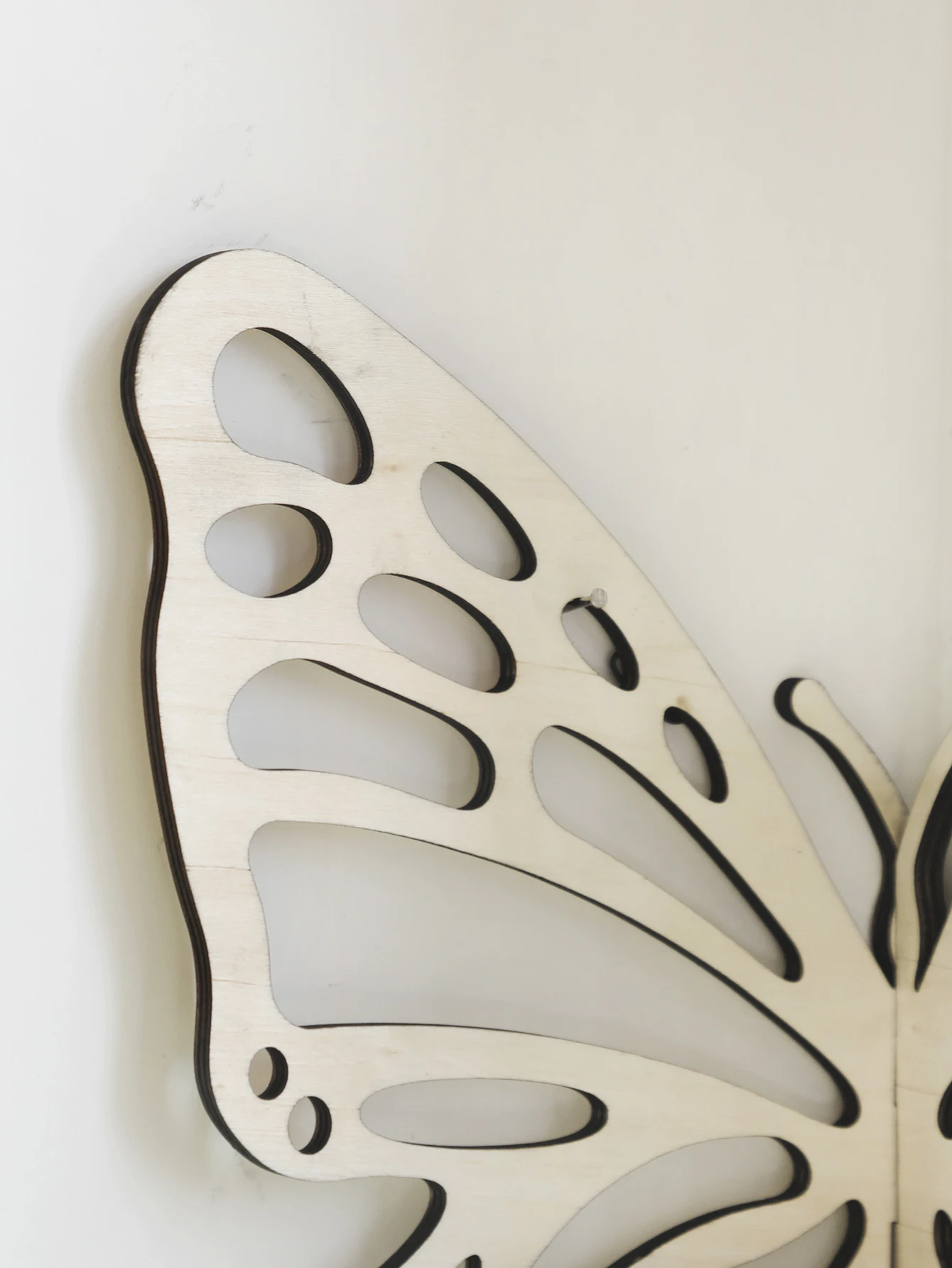 Boho Hollow‑out Butterfly Wooden Wall Shelf, Crystal Display Storage Holder, Aesthetic Wall Decor for Bedroom Living Room Decor