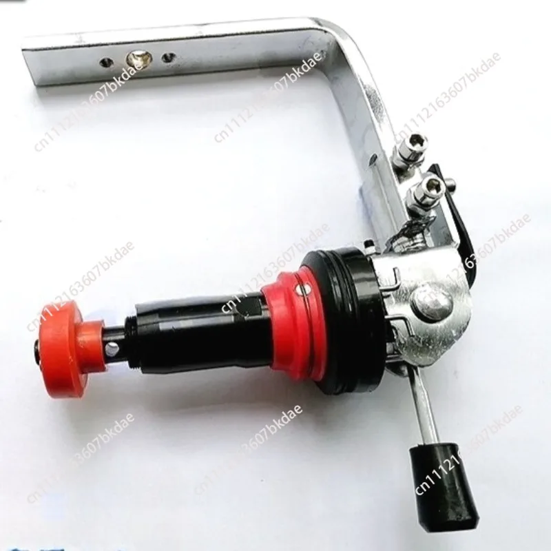 Tightening plug-in spindle, adjustable spindle frame, backing machine, yarn backing cone machine, textile machine accessories